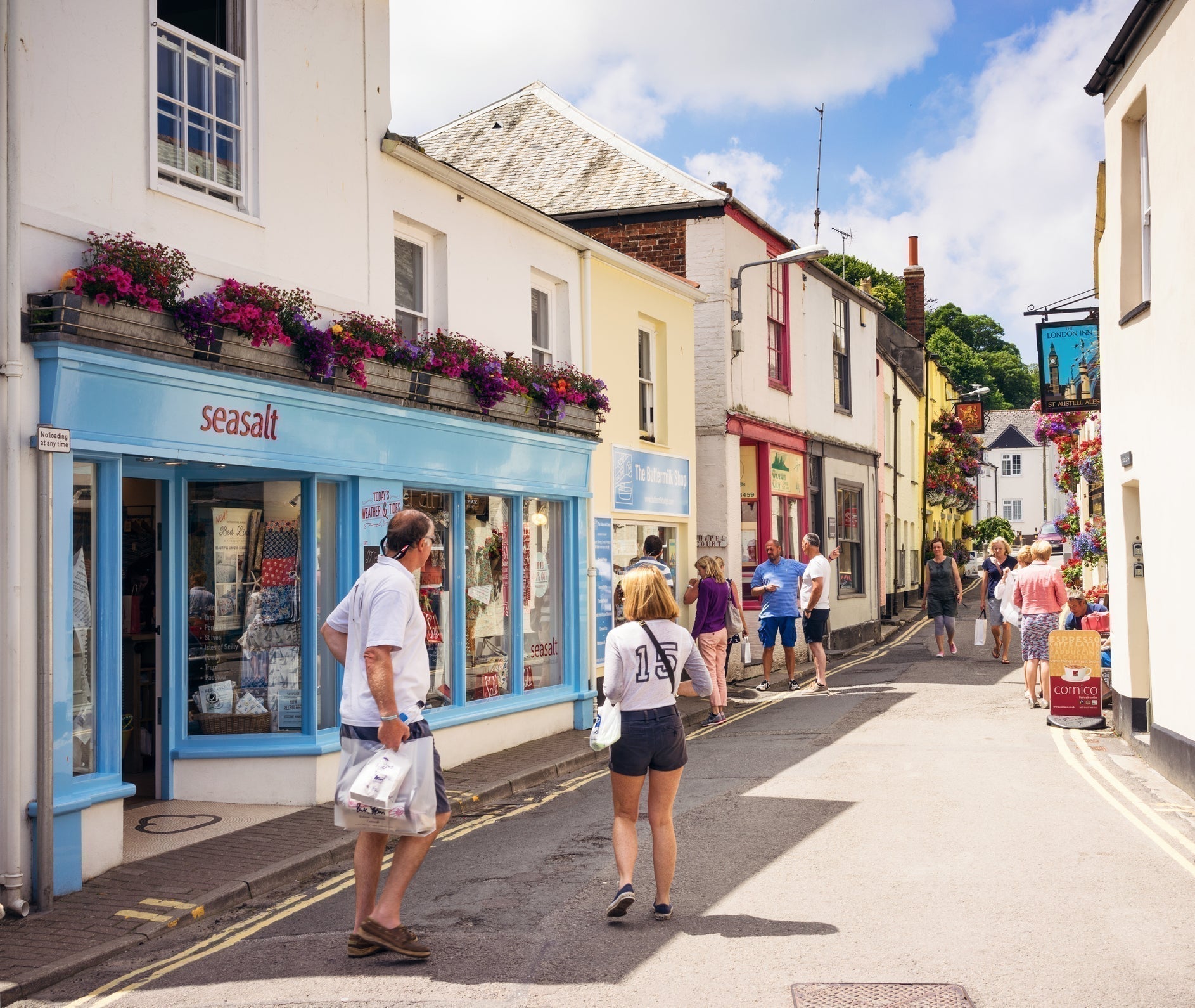 Best Bed & Breakfasts and Self-Catering Cottages in Padstow: The Ultimate Stay Guide