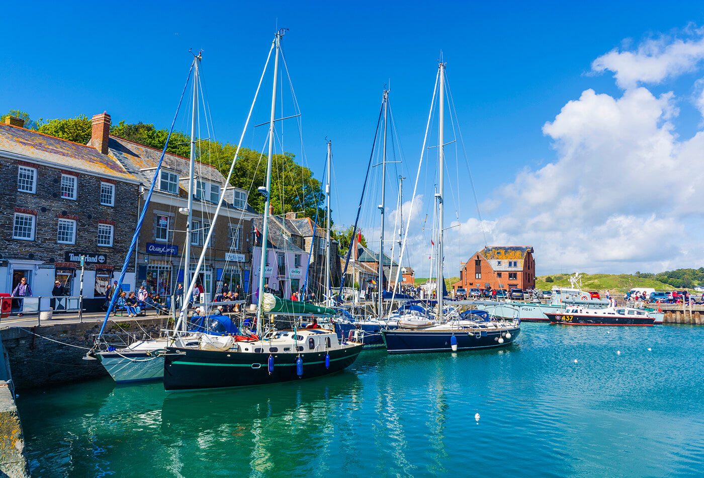 Padstow Travel Guide: Experience the Best of Cornwall’s Coast